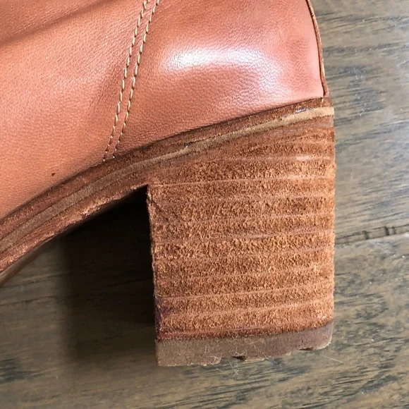 Frye Lace Up Tan Leather Boots women’s Sz 8 - Picture 7 of 14